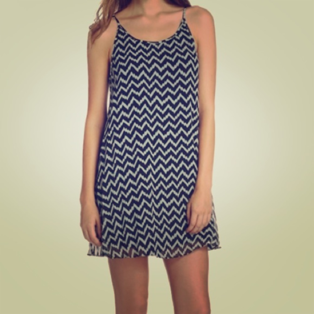 BCBGeneration Chevron Knife Pleat Dress Size L